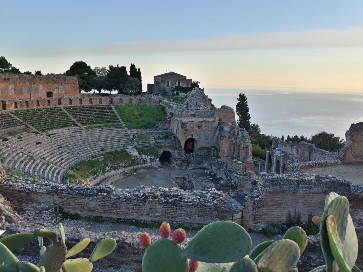F&L A Taormina Apartment ภายนอก รูปภาพ